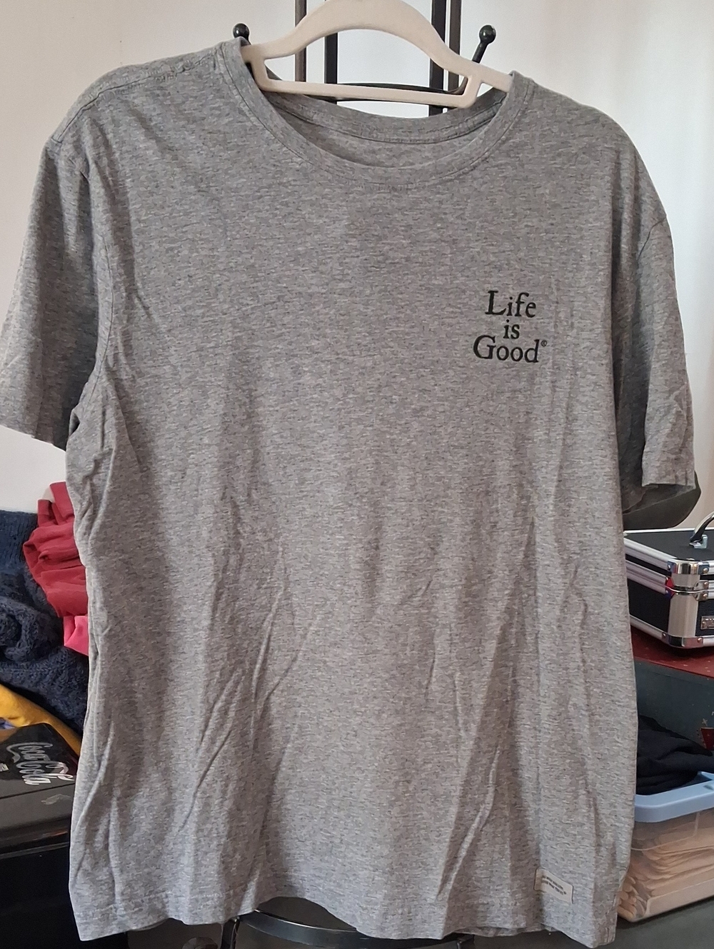 Life Is Good Men's Crew Neck Crusher Lite Short  Sleeve Tee Winnie The Pooh